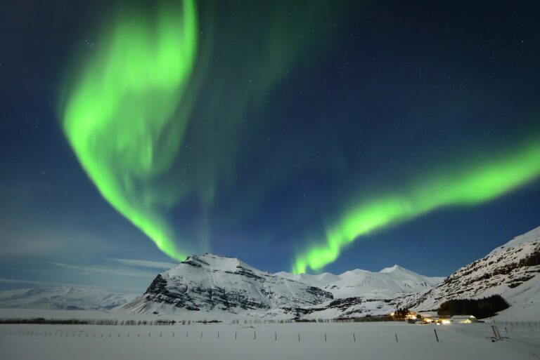 How to experience the Northern Lights in Reykjavik?