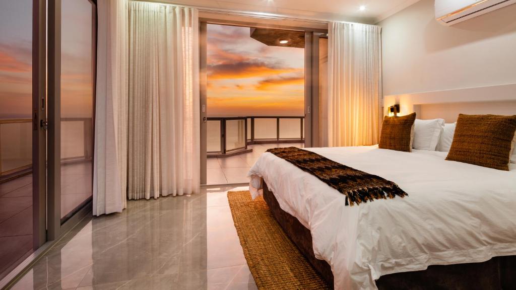 Beachfront Penthouse Ballito, Ballito