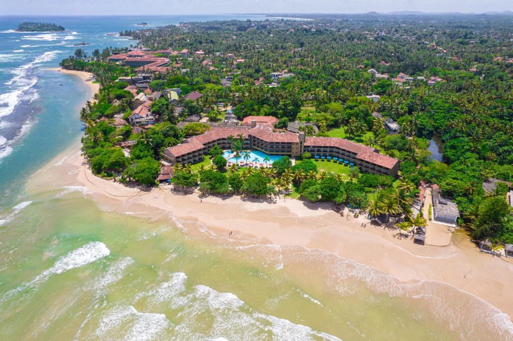 Tropical Beach Retreat