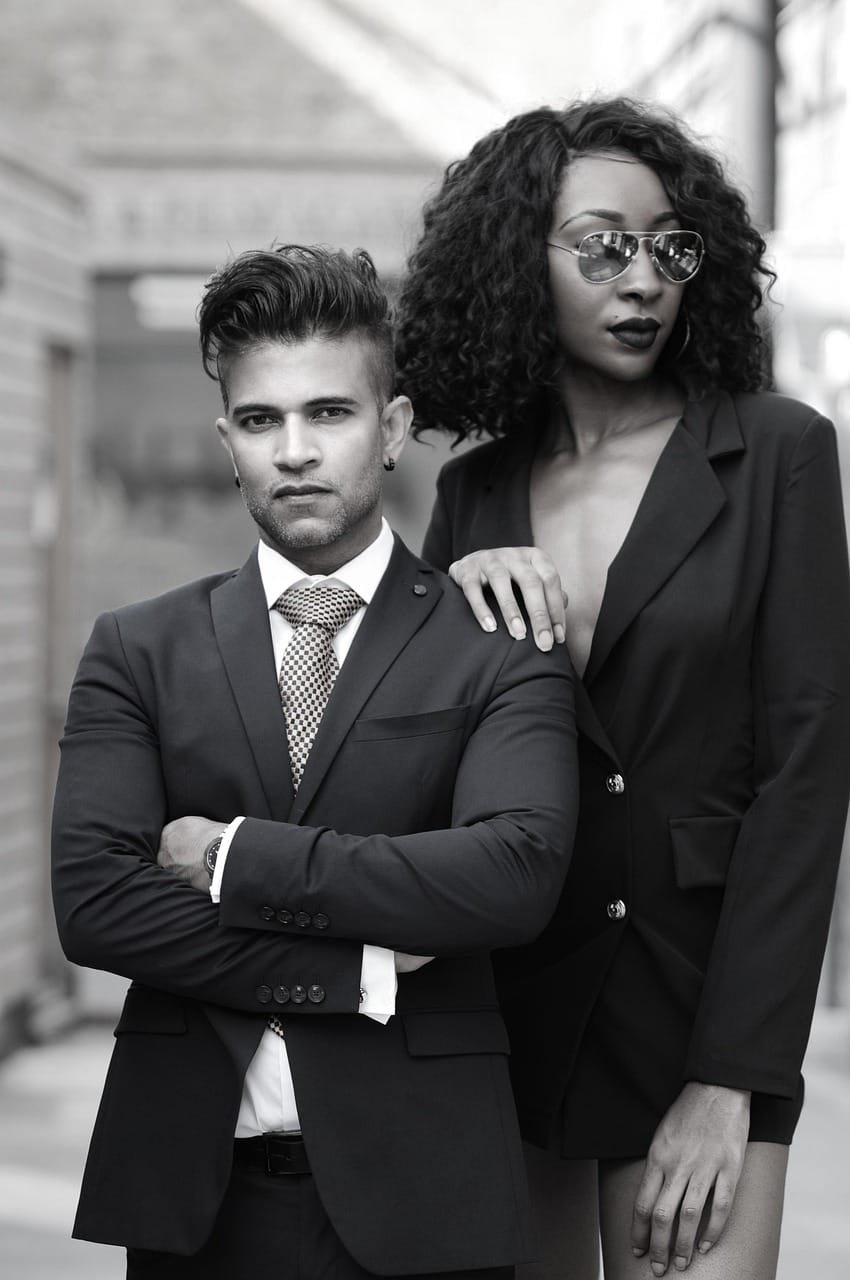 Family‑First Suites: Smart Kitchenettes, Adjoining Layouts & Childproof Tips