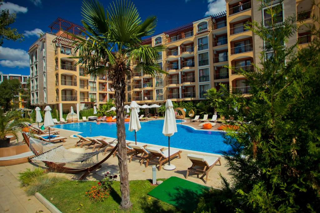 Harmony Suites Jungle Family Aparthotel in Sunny Beach