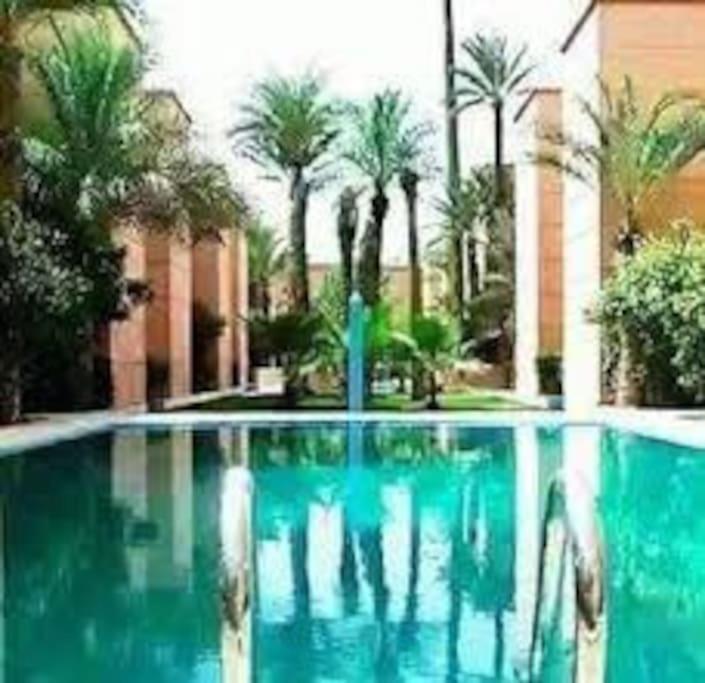 Spacious Three-Bedroom Riad with Garden Terrace
